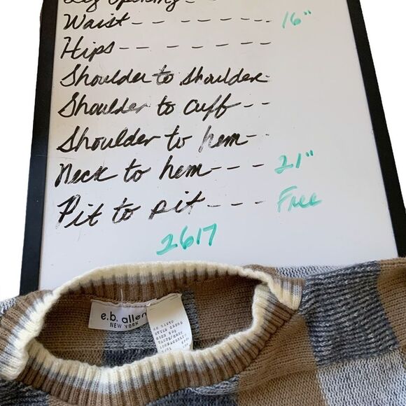 E.B. ALLEN NEW YORK Vintage pullover short sleeve sweater - Picture 11 of 11